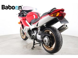 Honda VFR 800 FI picture 6