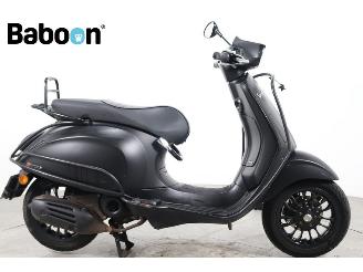 danneggiata scooter Vespa  Sprint 45KM 2021/5