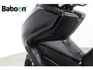 Honda  Forza 300 C-ABS picture 17