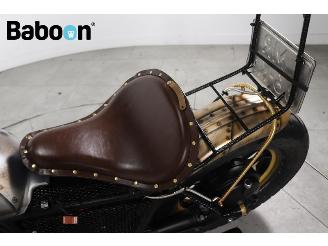 Honda  VT 700 C Shadow picture 19