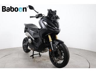 Honda  X-ADV picture 2