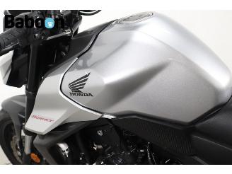 Honda CB 750 Hornet picture 20