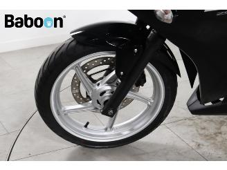 Honda CBR 250 R picture 10