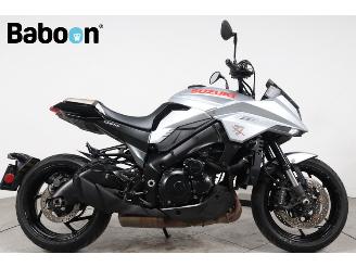 danneggiata motocicli Suzuki  GSX-S 1000 Katana 2022/12