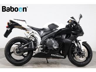 uszkodzony motocykle Honda CBR 600 RR 2008/3