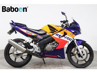 skadebil motor Honda CBR 125 R Repsol 2005/5