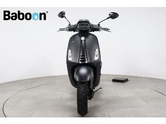 Vespa  Sprint 4T Notte 45KM picture 3