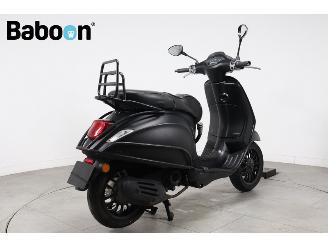 Vespa  Sprint 4T Notte 45KM picture 8