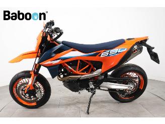 KTM 690 SMC R picture 5