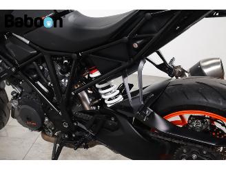 KTM 1290 Super Duke R ABS picture 21