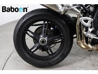 Triumph Speed Triple 1050 picture 13