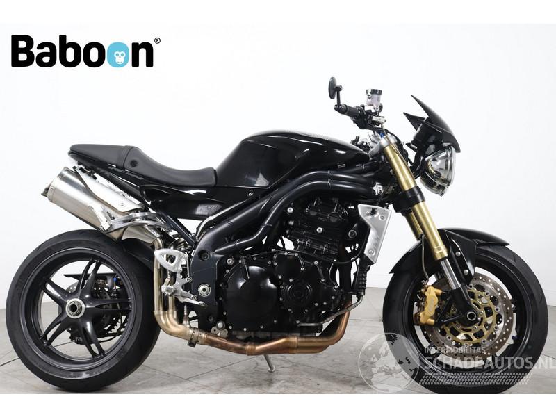 Triumph Speed Triple 1050
