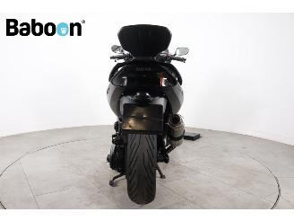 Yamaha  XP 500 T-MAX ABS picture 3