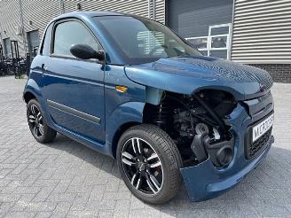 krockskadad bil brommobiel Microcar  DUE DCI 45KM 2024/5