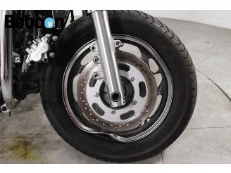 Kawasaki VN 1600 Classic Tourer picture 12