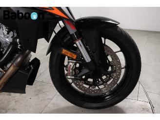 KTM  1290 Super Duke GT ABS picture 11