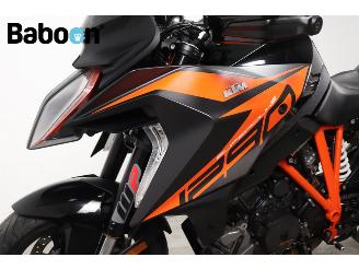 KTM  1290 Super Duke GT ABS picture 25