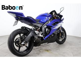 Yamaha  YZF-R6 picture 2