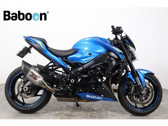Vaurioauto  motor cycles Suzuki  GSX- S 1000 ABS 2020/5