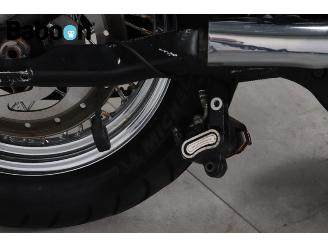 Harley-Davidson  FLHCS Softail Heritage Classic picture 15