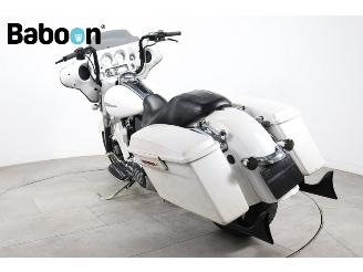 Harley-Davidson  FLHX Street Glide picture 7