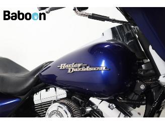 Harley-Davidson  FLHX Street Glide picture 17