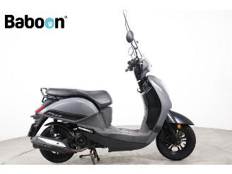 danneggiata scooter Sym  Mio 50i 25KM 2020/6