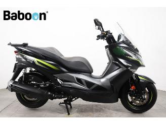 uszkodzony motocykle Kawasaki  J 300 ABS 2018/10