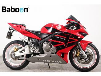 uszkodzony motocykle Honda CBR 600 RR 2003/6