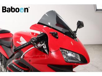 Honda CBR 600 RR picture 16