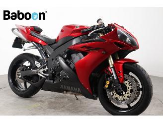Yamaha  YZF-R1 picture 8