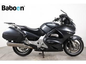 uszkodzony motocykle Honda ST 1300 Pan European ABS 2006/3