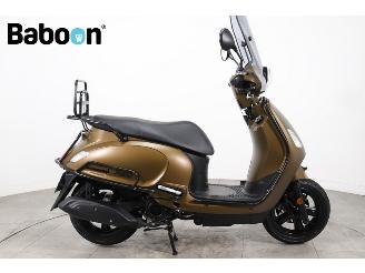 dañado ciclomotor Sym Fiddle IV 45KM 2026/5