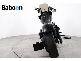Harley-Davidson  FXDBI Dyna Street Bob picture 4