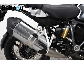BMW R 1250 GS Adventure Triple Black picture 15