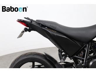KTM 690 Duke  picture 12