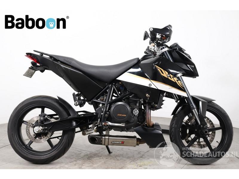 KTM 690 Duke 
