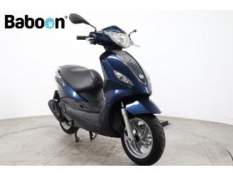 Piaggio  Fly 45KM picture 2