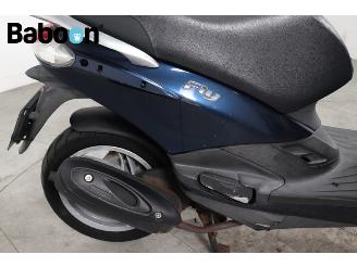Piaggio  Fly 45KM picture 17