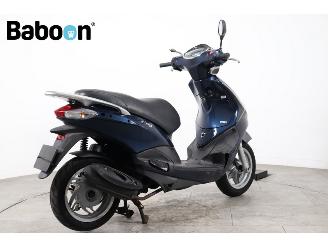 Piaggio  Fly 45KM picture 8