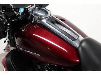 Harley-Davidson  FLHTK Ultra Glide Limited ABS picture 10
