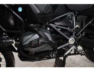 BMW R 1250 GS Adventure Triple Black picture 16