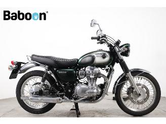 dommages motocyclettes  Kawasaki W 800  2012/8