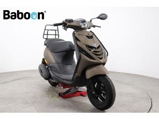 Piaggio  Zip 25KM picture 2