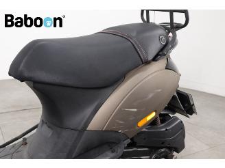 Piaggio  Zip 25KM picture 14