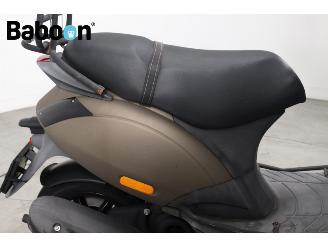 Piaggio  Zip 25KM picture 20