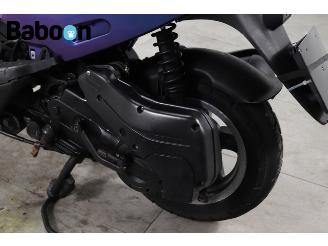 Piaggio  Zip 45KM picture 9