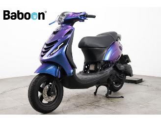 Piaggio  Zip 45KM picture 4
