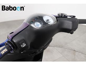 Piaggio  Zip 45KM picture 12