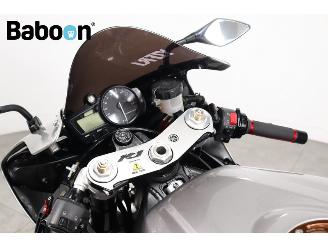 Yamaha  YZF-R1 picture 12